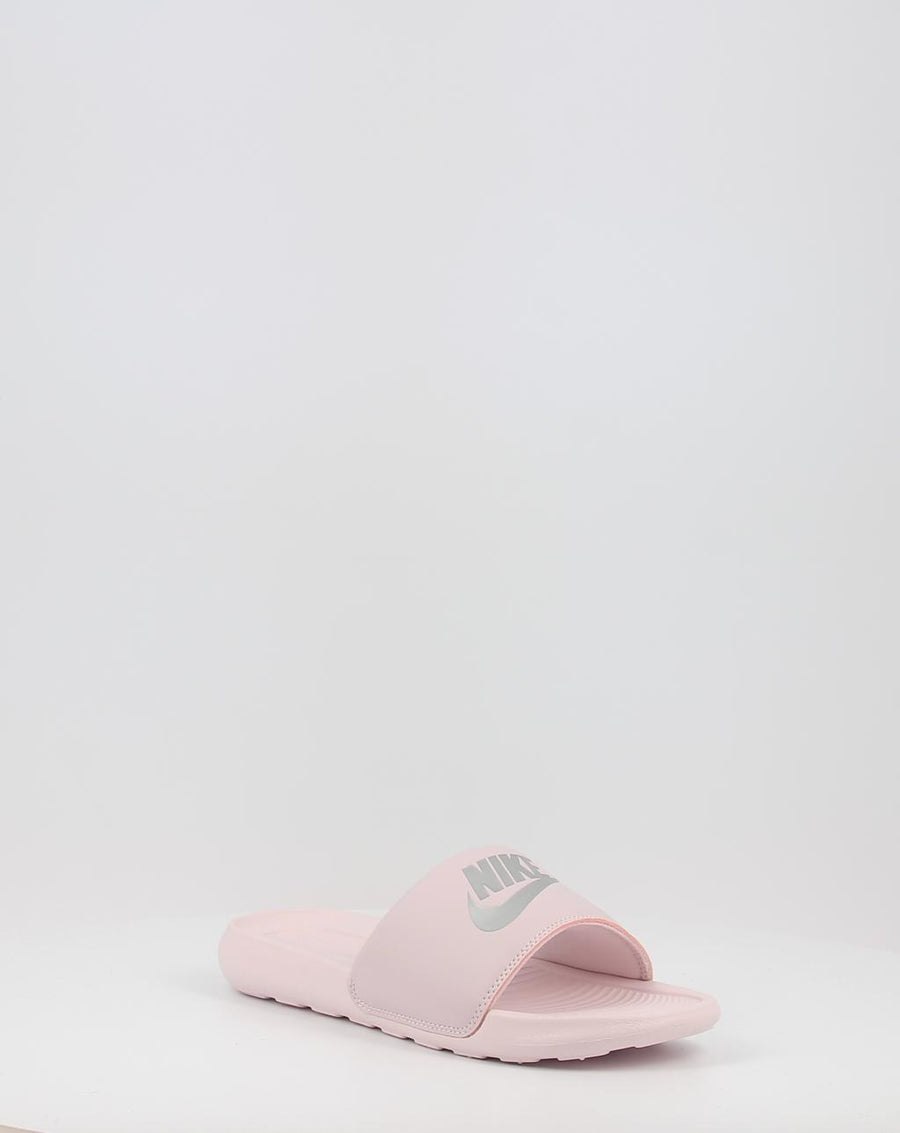 WMNS VICTORI CN9677