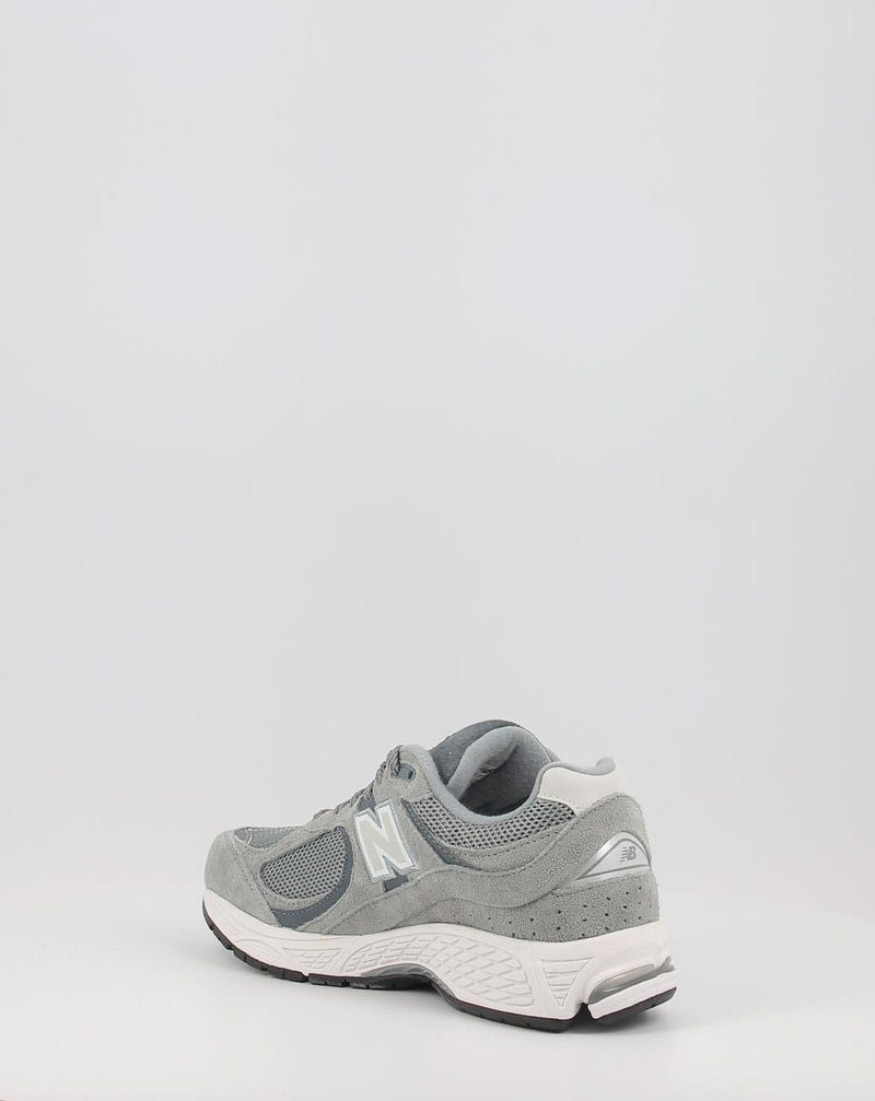 Zapatillas NEW BALANCE M2002RST gris