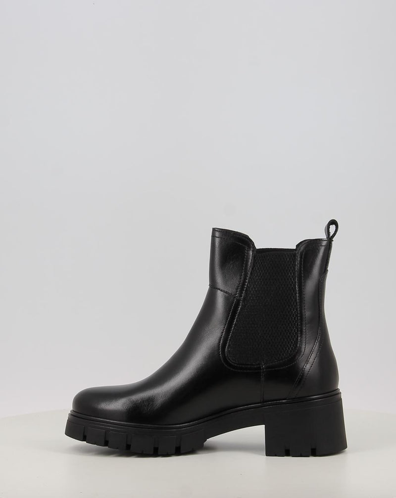 Botines TRAVERIS LOR40 negro