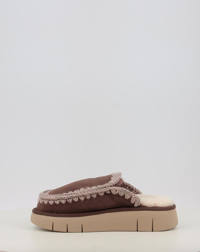 Zuecos MOU BOUNCE CLOG marrón